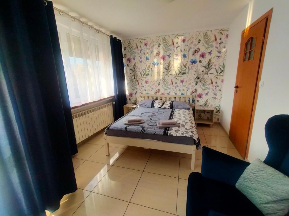 Apartamenty Czestochowa Exterior photo